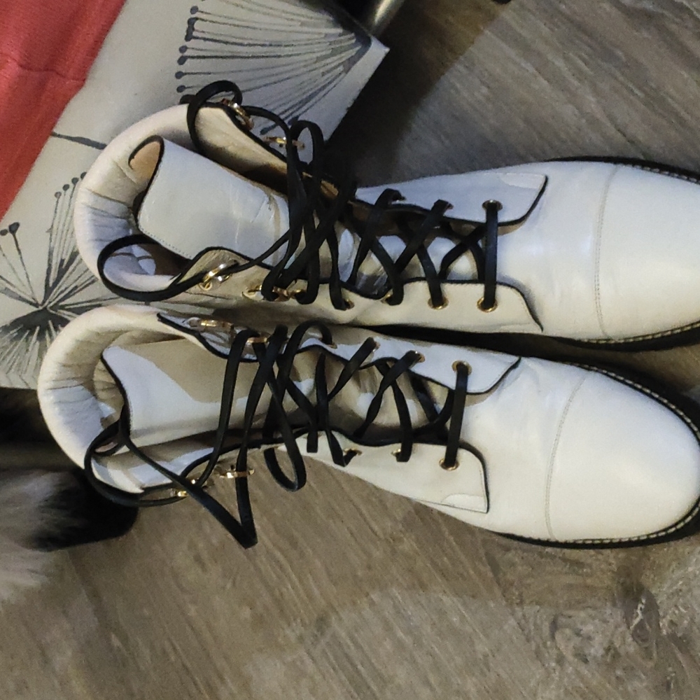 Stuart weitzman boot